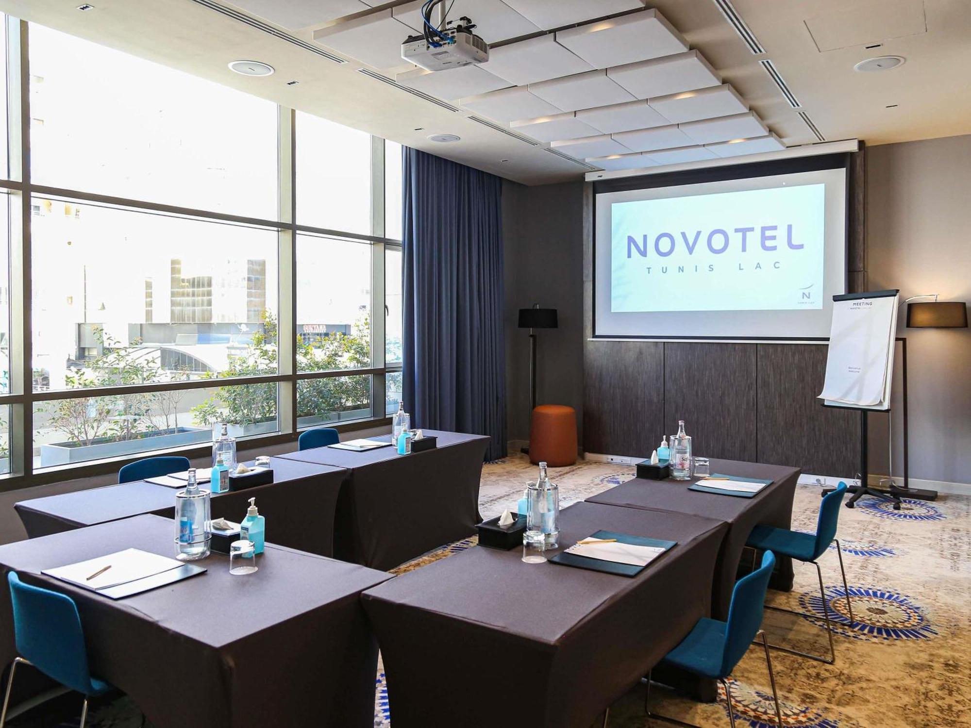 Novotel Tunis Lac Eksteriør billede