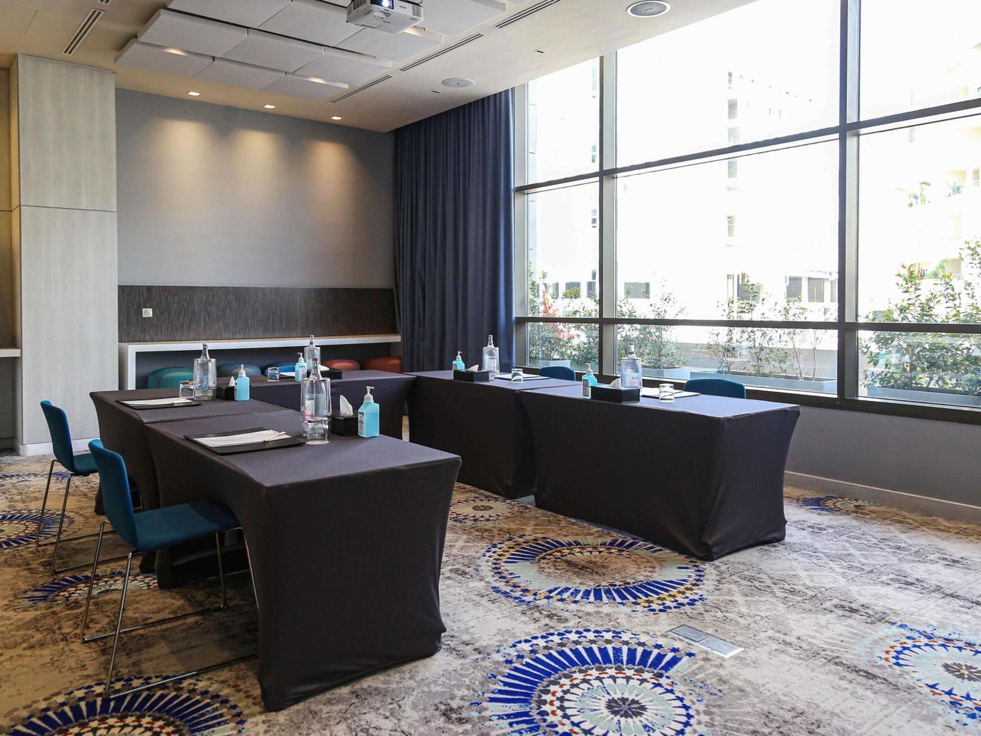 Novotel Tunis Lac Eksteriør billede